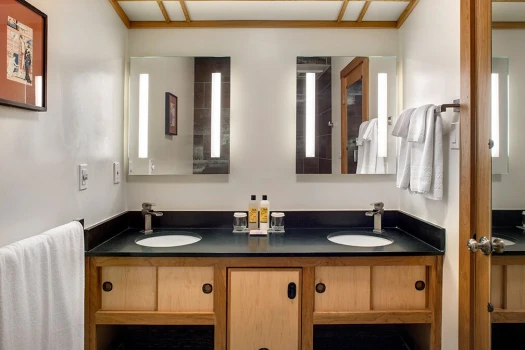 New Moon bathroom